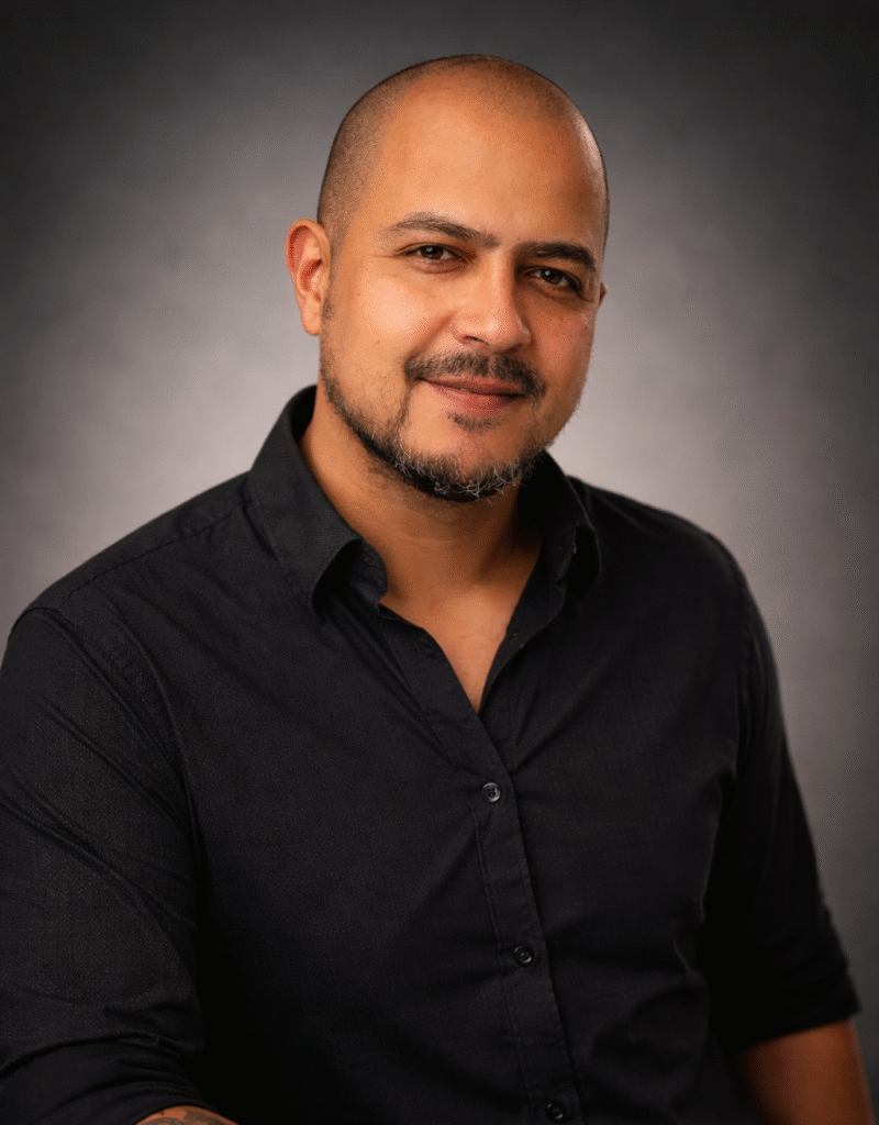 Alberto Chávez, creativo audiovisual y fundador de The Pixel Bro.